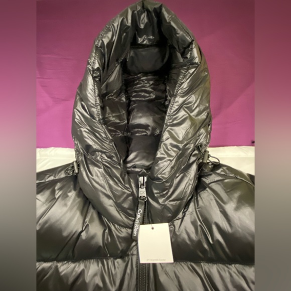 Calvin Klein Sorona Aura Black And White Puffer Coat - Picture 4 of 11